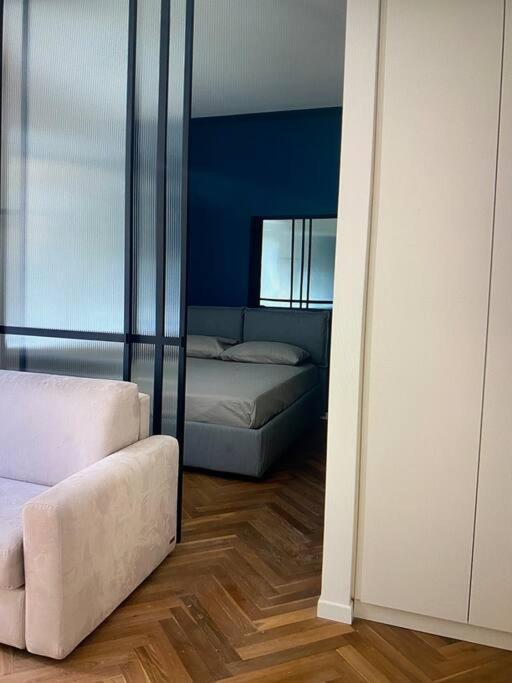Milano - Delizioso Appartamento In Pieno Centro. Fancy Yellow Apartments Екстериор снимка