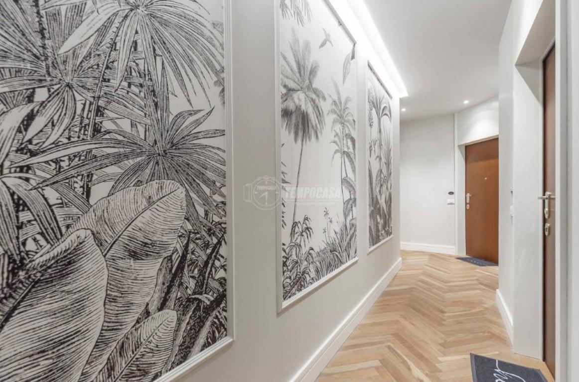 Milano - Delizioso Appartamento In Pieno Centro. Fancy Yellow Apartments Екстериор снимка